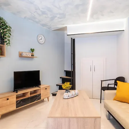 F & B Collection - Loft For 2 Apartment *